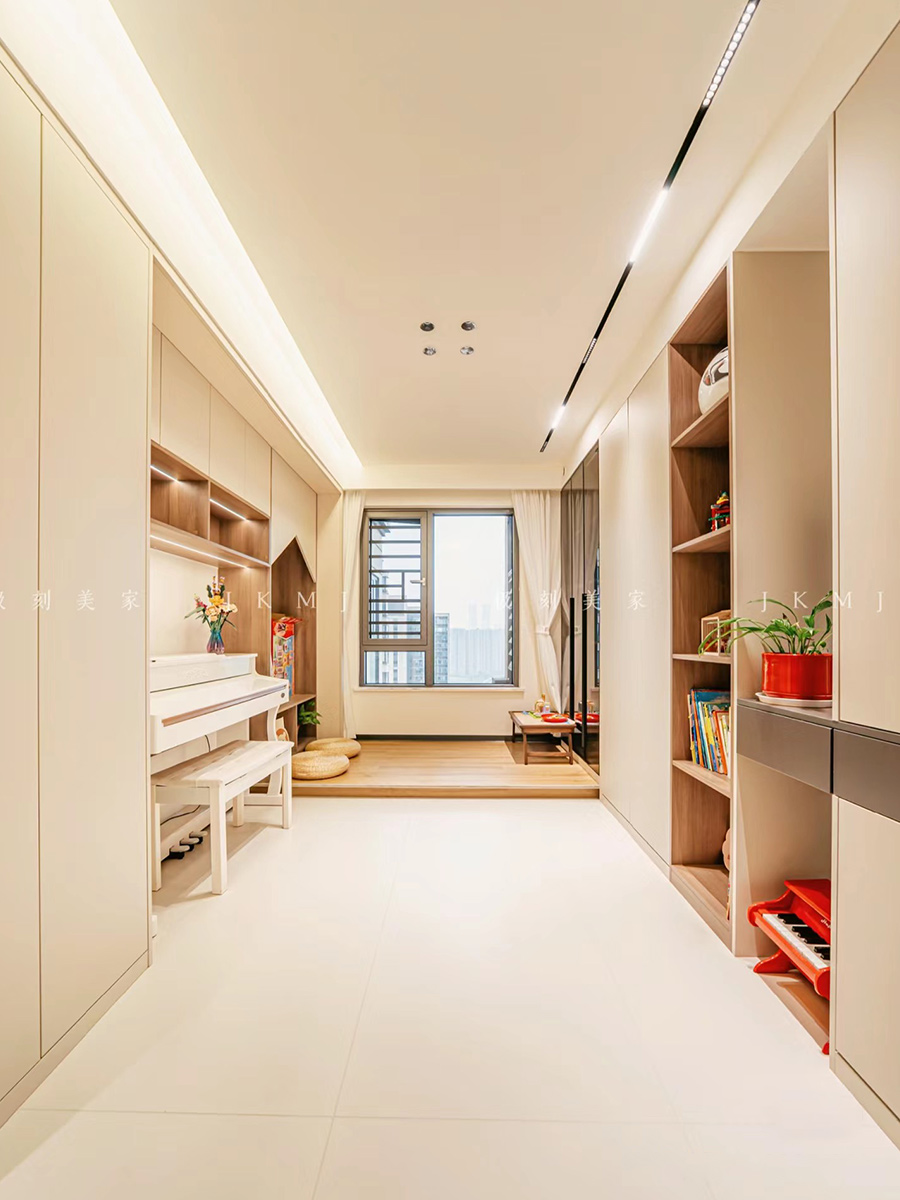 長沙-龍湖天宸原著-160m²現(xiàn)代奶油